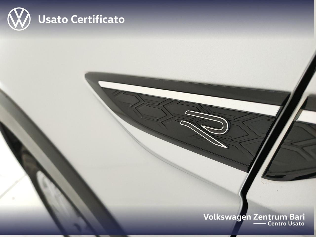 Volkswagen Taigo 1.0 tsi r-line 110cv