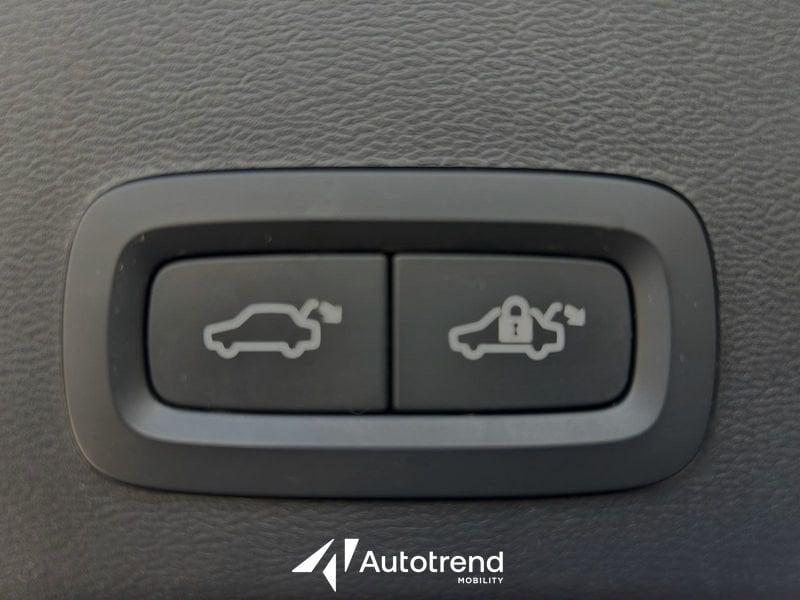 Volvo XC40 Recharge T4 129+82 CV Recharge Plug-in Hybrid Inscription