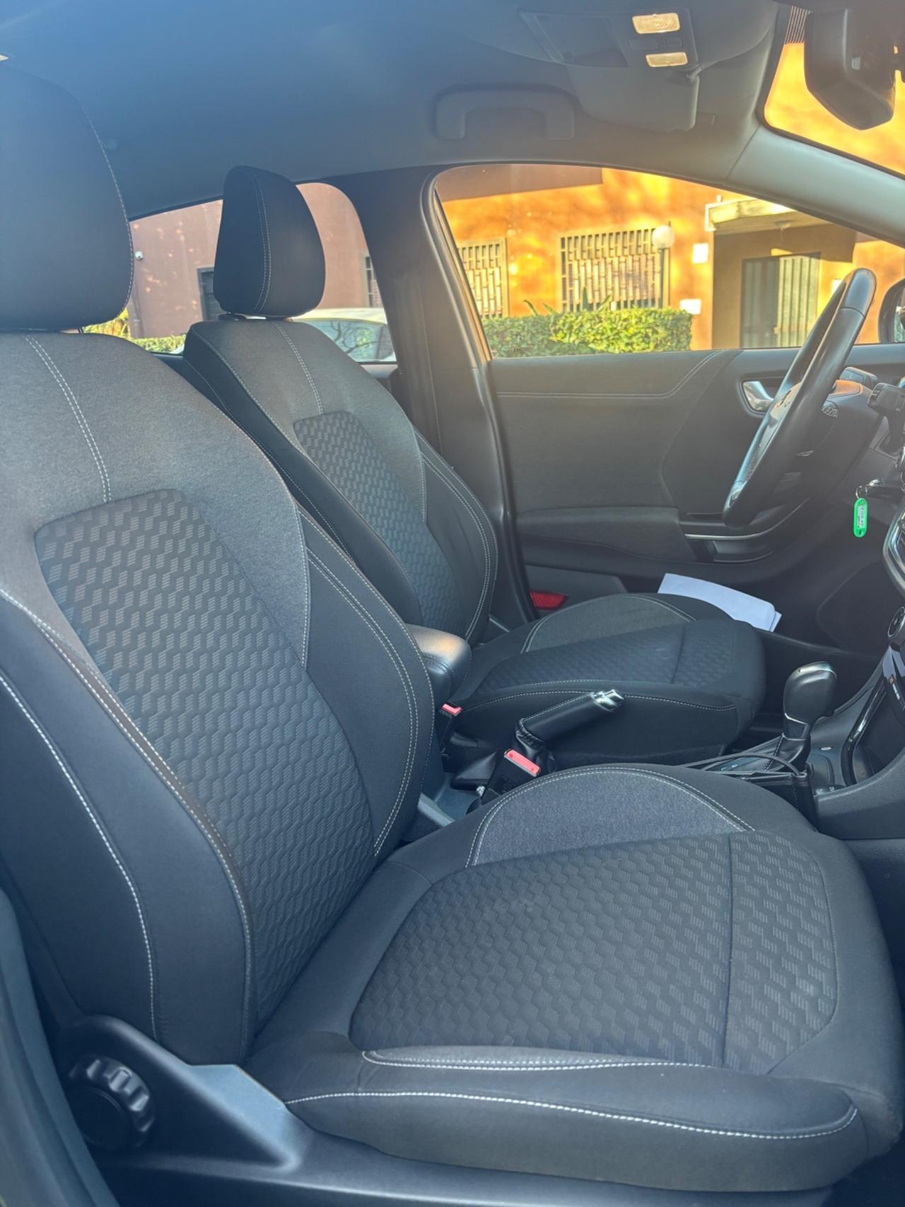 Ford Puma 1.0 EcoBoost Hybrid 125 CV Titanium automatica