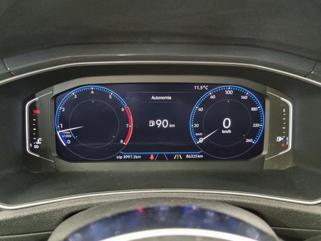VOLKSWAGEN T-Roc 1.5 TSI ACT Style BlueMotion Technology R-LINE