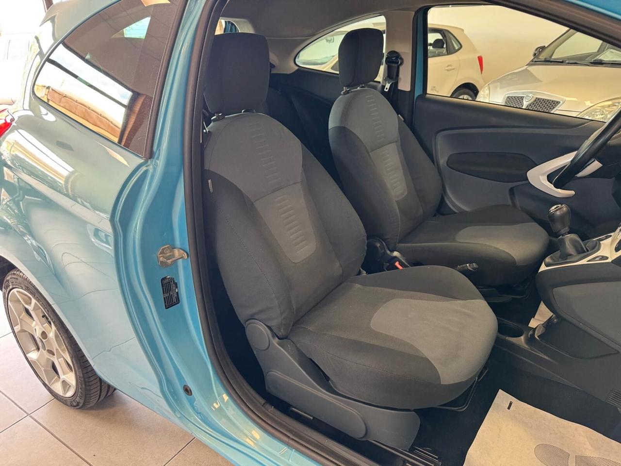Ford Ka 1.2 BENZ TITANIUM NEOPAT 2009