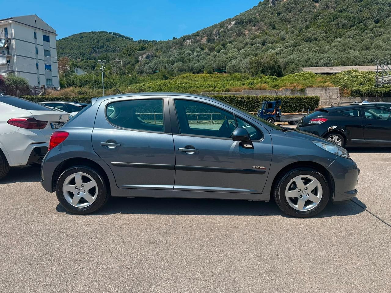 Peugeot 207 1.4 DIESEL XNEOPATENTI 99.000 KM