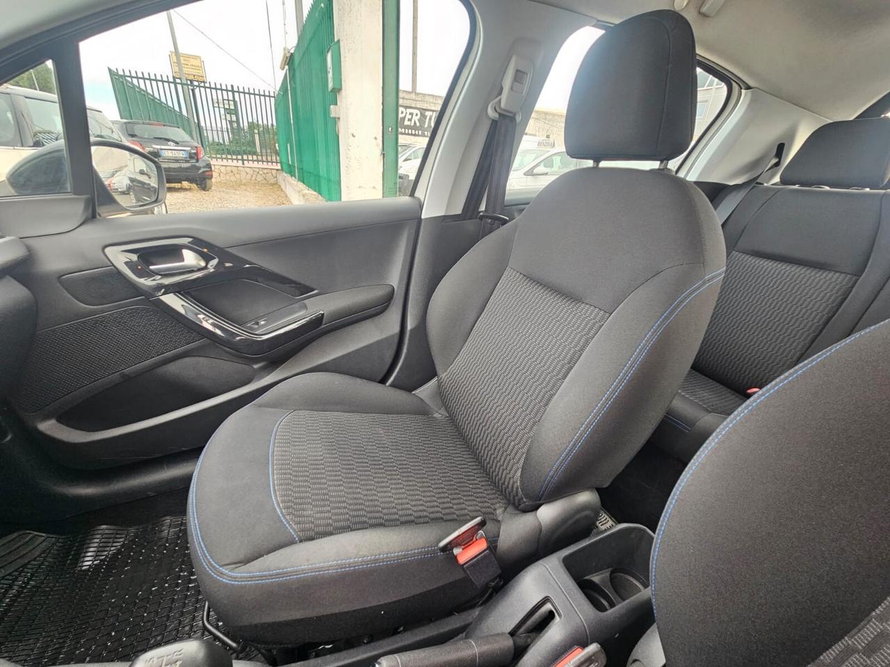 Peugeot 208 BlueHDi 5porte Active 11/2017