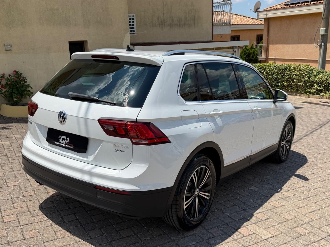 Volkswagen Tiguan 2.0 TDI SCR DSG Business BlueMotion Technology
