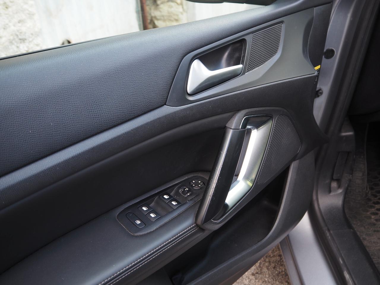 Peugeot 308 BlueHDi 120 S&S Allure