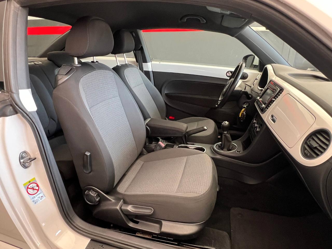Volkswagen Maggiolino 1.6 TDI Design