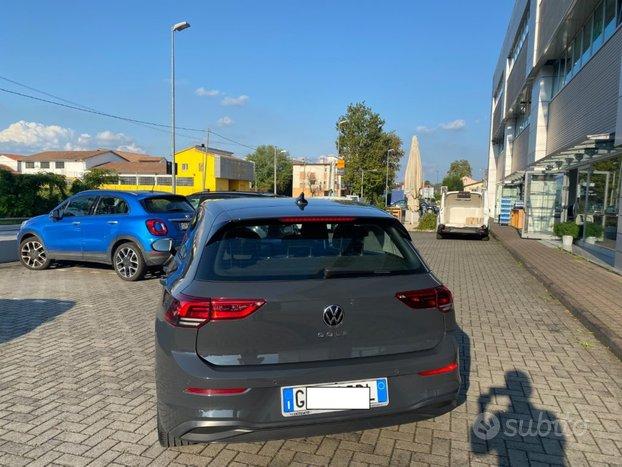 VOLKSWAGEN Golf 1.0 TSI EVO Life