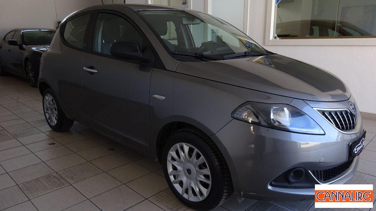LANCIA - Ypsilon - 1.0 FireFly 5p.S&S Hyb. Eco Gold