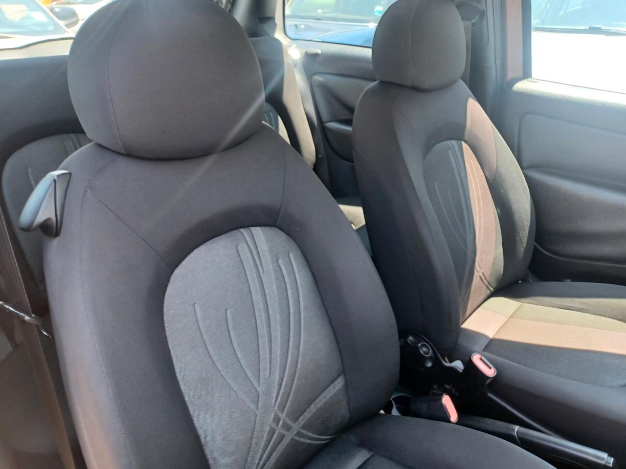 Lancia Ypsilon 1.2 DIVA ANNO 2011