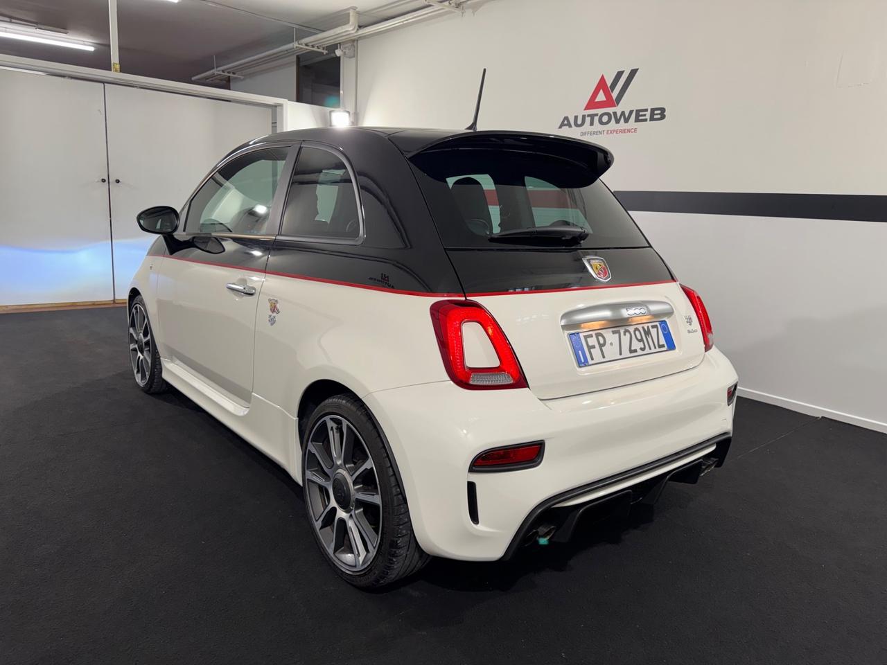Abarth 595 1.4 Turbo T-Jet 165 CV Turismo * SOLO 30.000 KM *