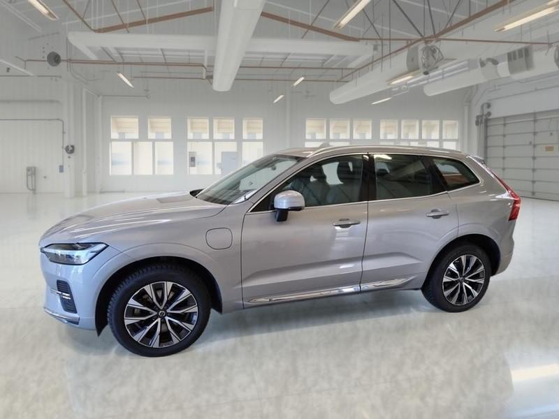 VOLVO XC60 T6 PLUG-IN AWD AUTO RECHARGE INS. EXP SUV