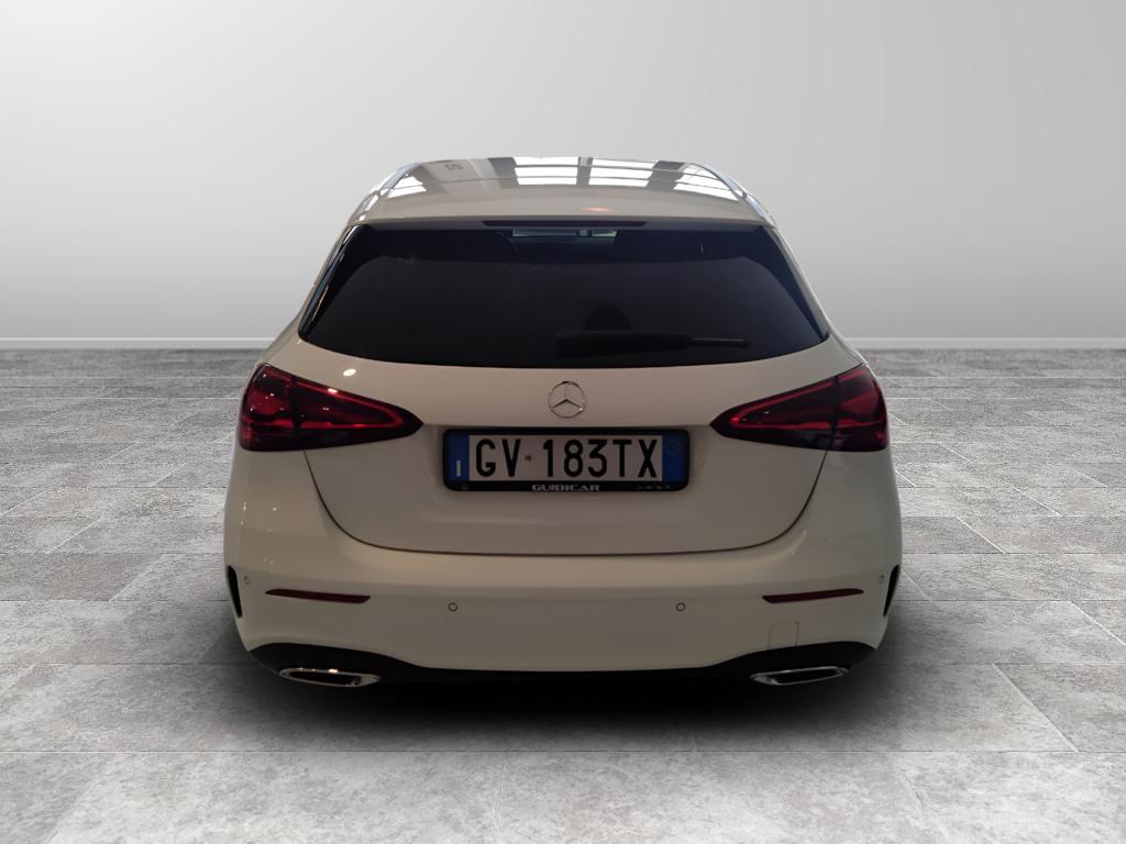Mercedes-Benz Classe A - W177 2023 - A 180 d AMG Line Advanced Plus auto