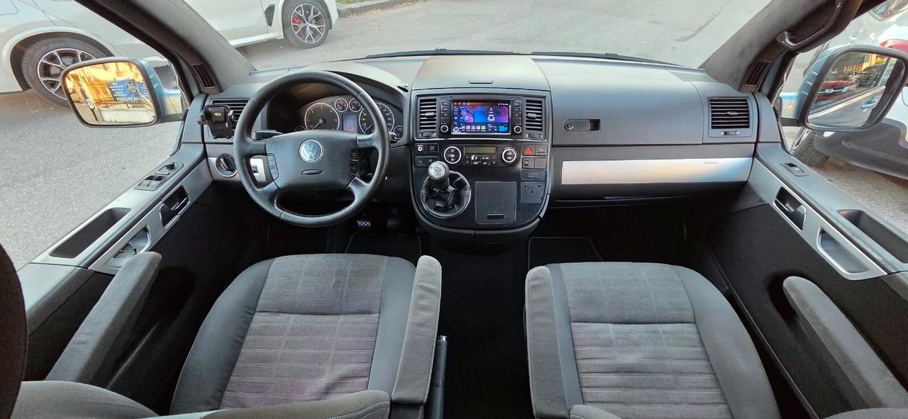 Volkswagen Multivan 2.5 TDI/174CV Highline