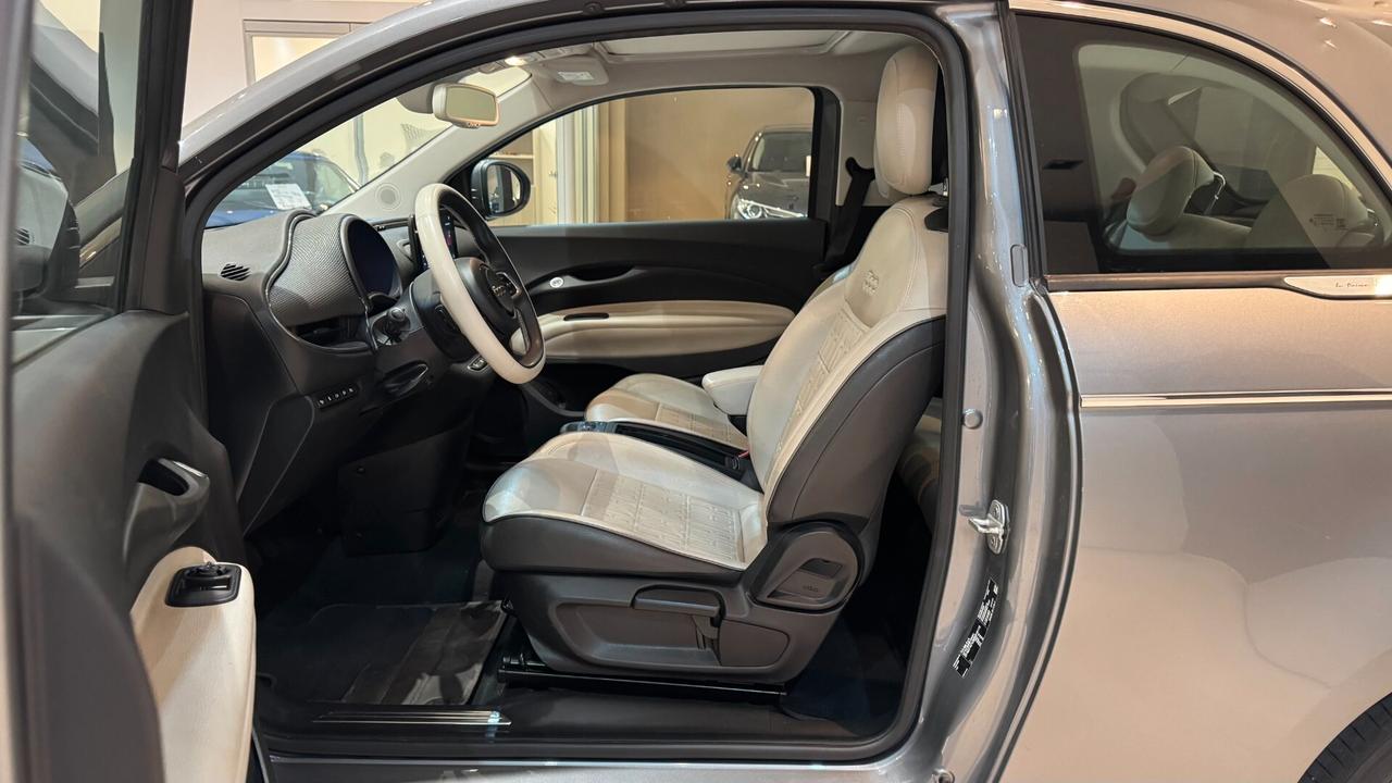 Fiat 500e 42kWh La Prima - 2021