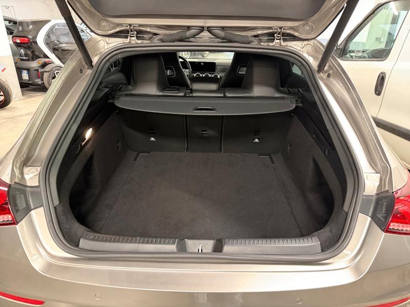 Mercedes CLA Shooting Brake 200 d Premium 4matic auto