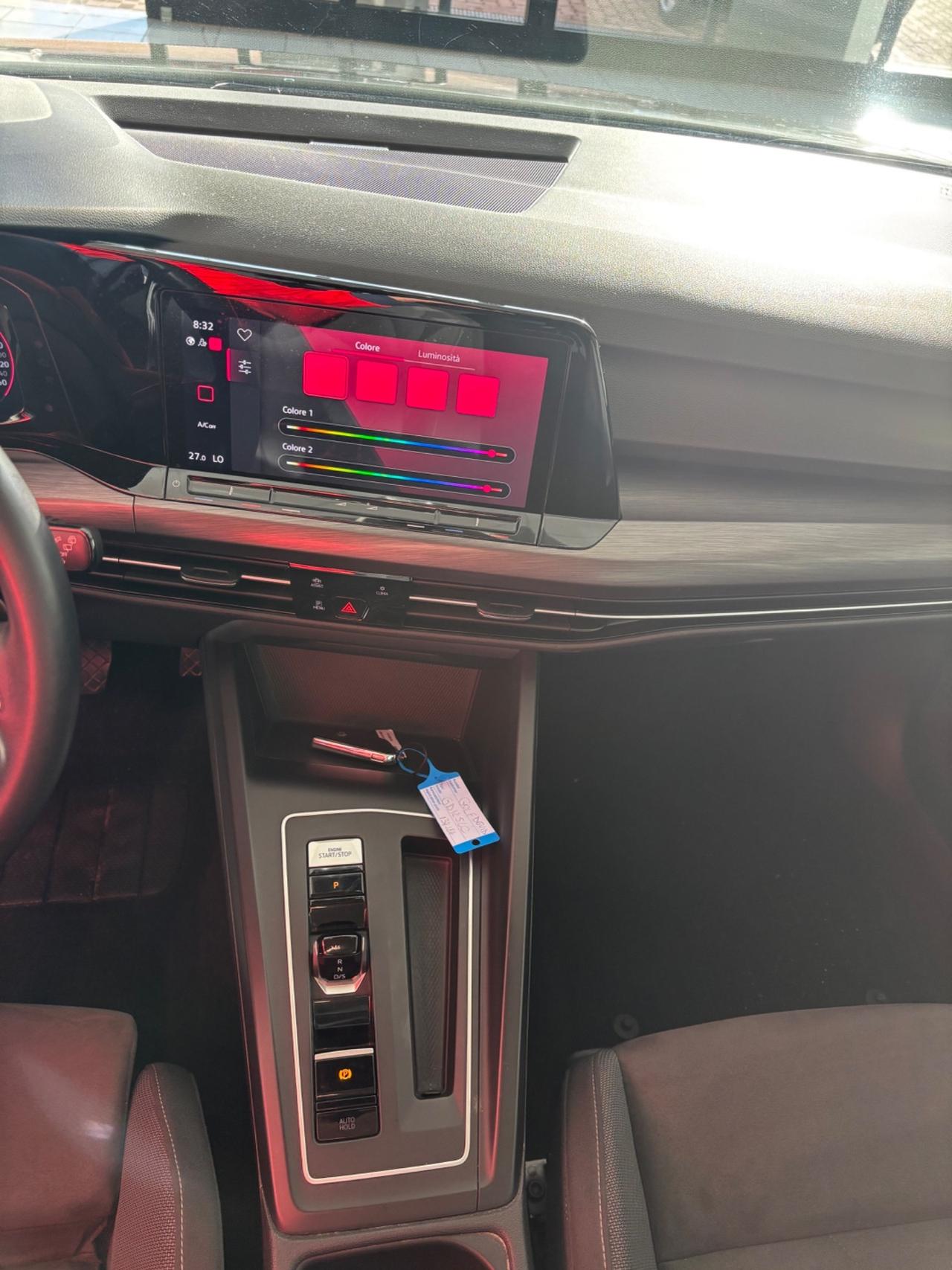 Volkswagen Golf 1.5 TGI DSG Style