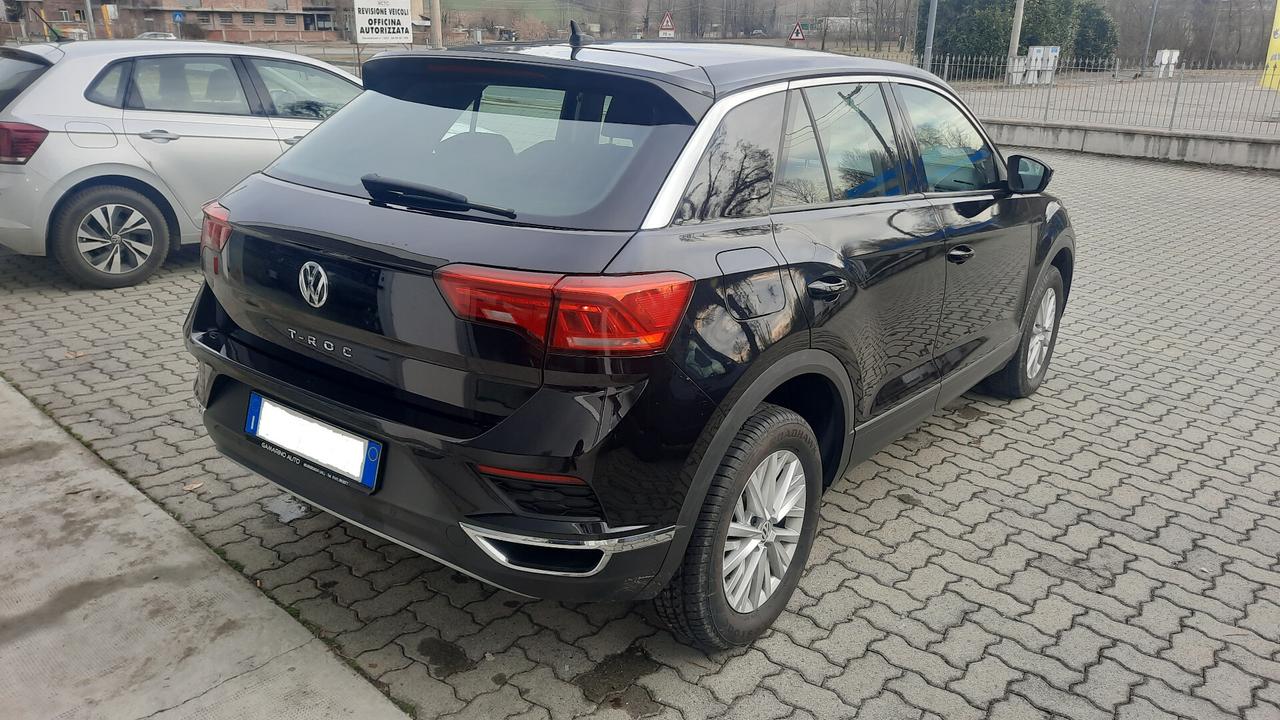 Volkswagen T-Roc 1.6 TDI SCR Business BlueMotion Technology