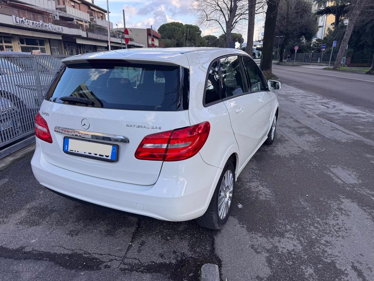 Mercedes-benz B 200 NGD Sport garanzia 12 mesi