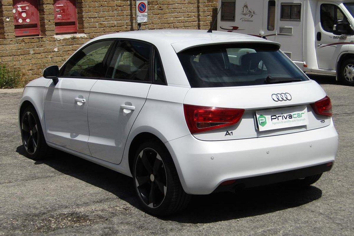 AUDI A1 SPB 1.6 TDI 105 CV Ambition