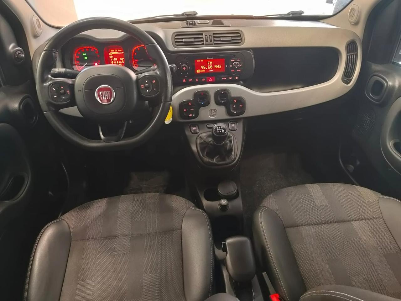 Fiat Panda 1.2 Cross 69cv