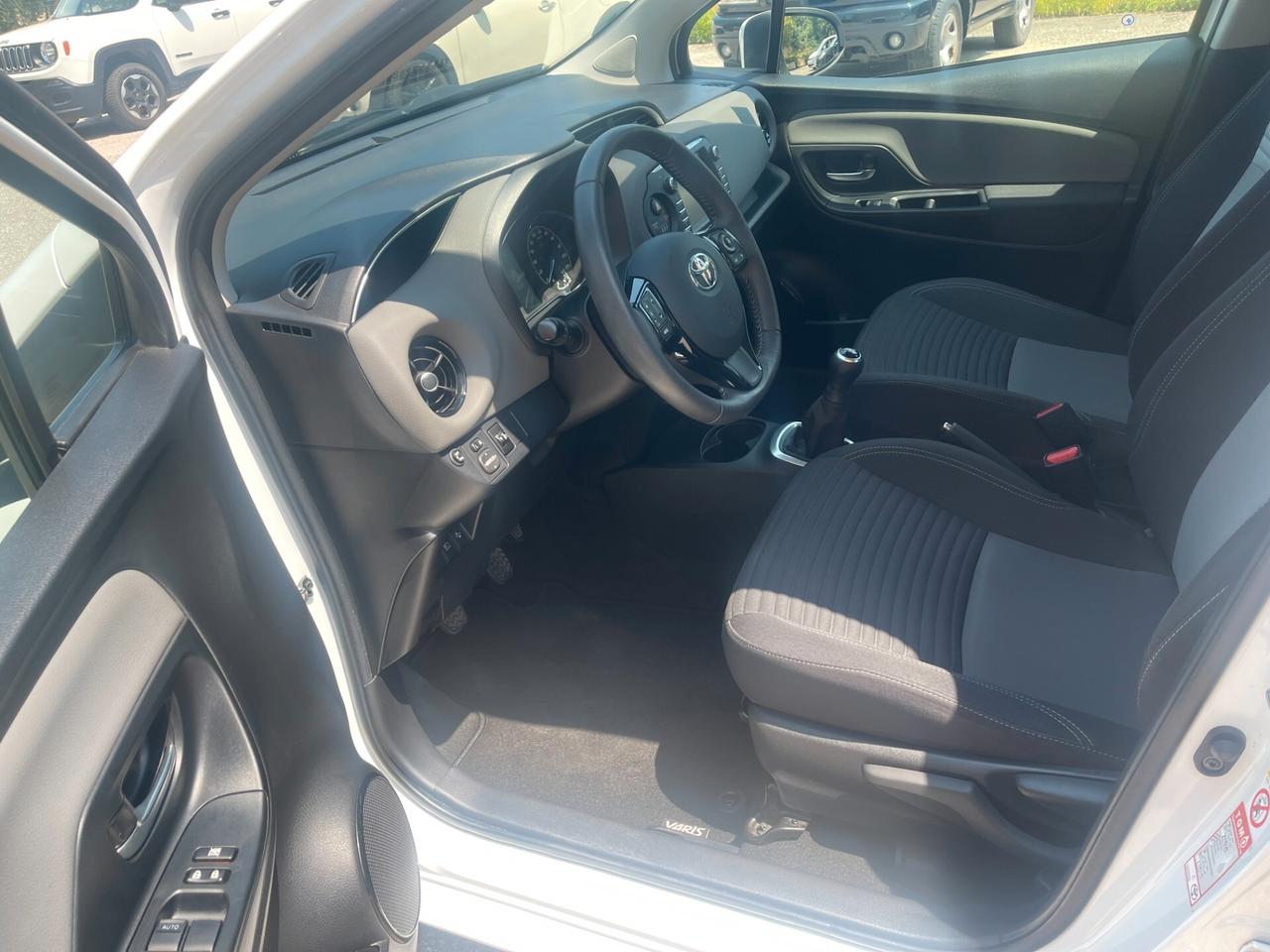 Toyota Yaris 1.0 5 porte Cool