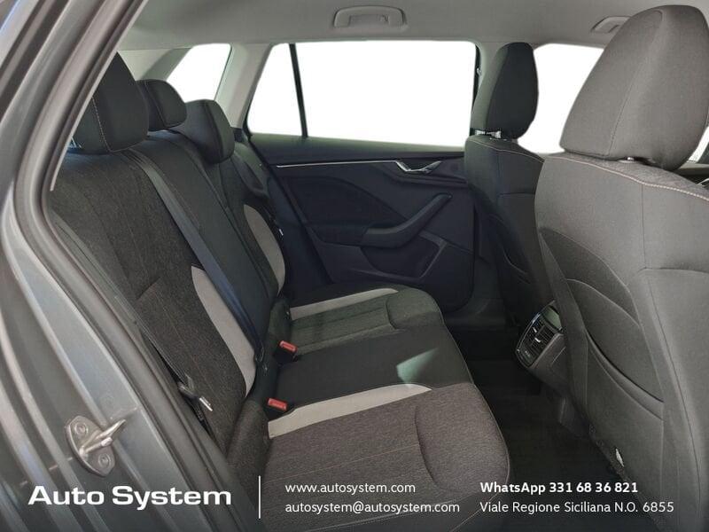 Škoda Kamiq Kamiq 1.5 tsi Black Dots 150cv