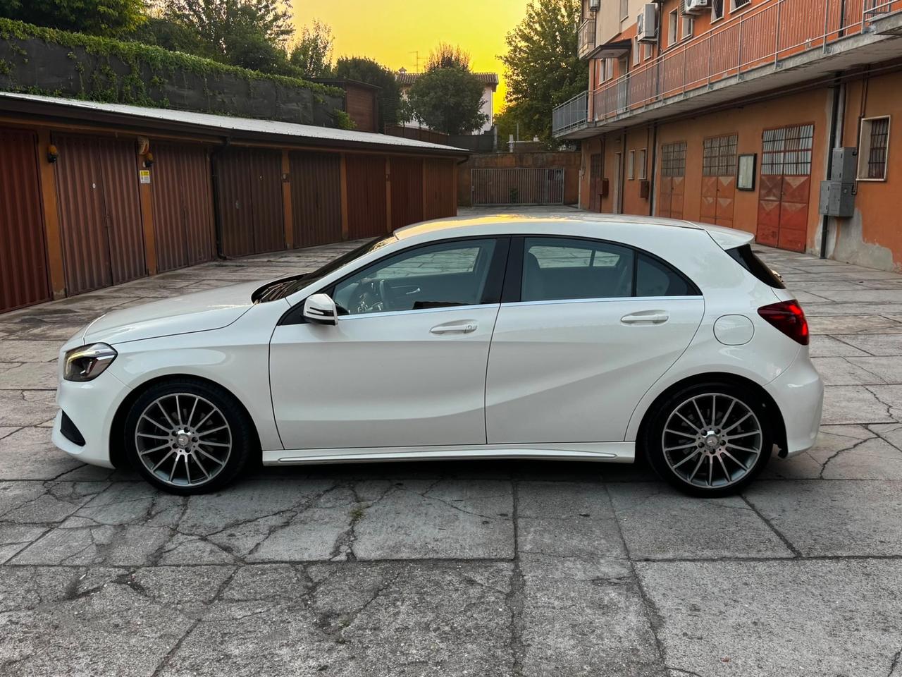 Mercedes-benz A 200 d Automatic Executive