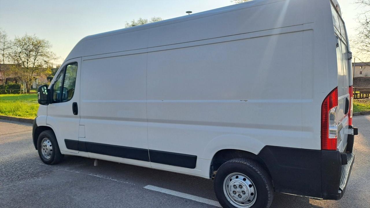 Peugeot Boxer MAXI 3.0 TDI 160 hp cassone 3,7 metri
