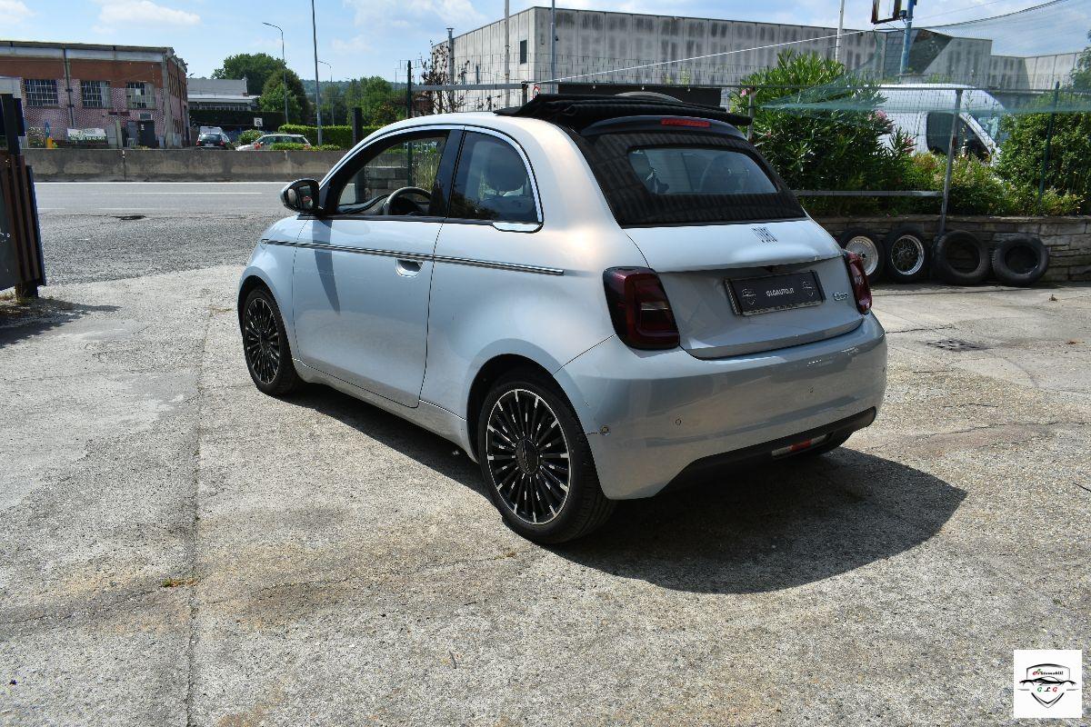 FIAT - 500 E - 500 La Prima 3+1
