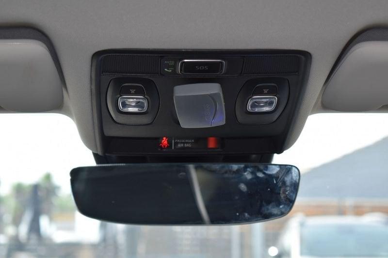 Renault Captur 1.3 TCE 155 FAP INITIALE PARIS EDC
