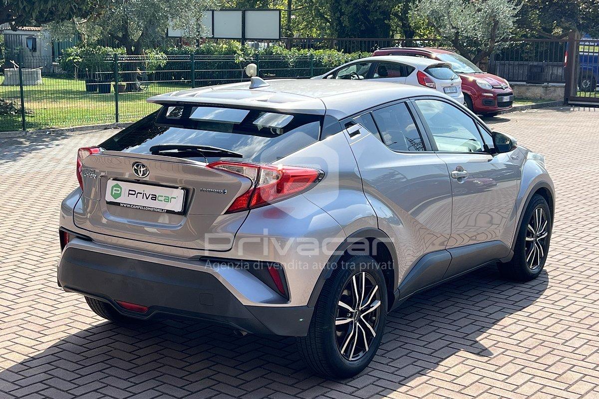 TOYOTA C-HR 1.8 Hybrid E-CVT Trend