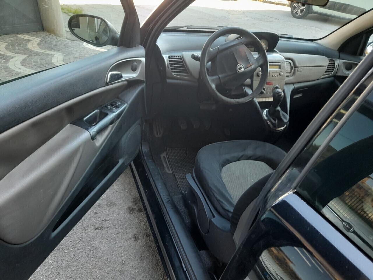 Lancia Ypsilon 1.3 Multijet 16V