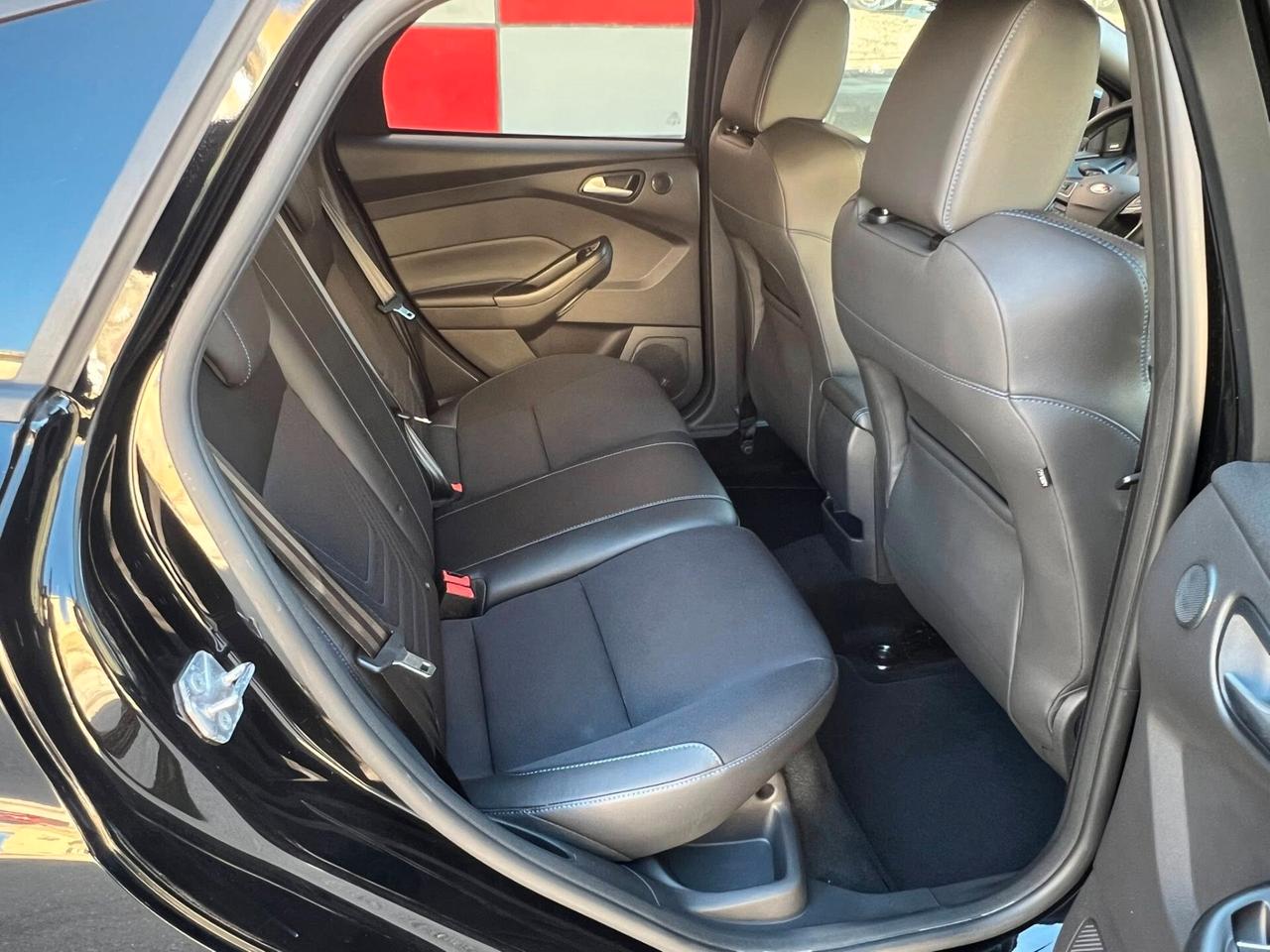 Ford Focus 2.3 350 CV AWD RS