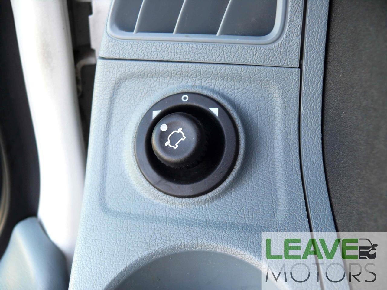 Ford Transit T330 NOVE POSTI - (M1465)