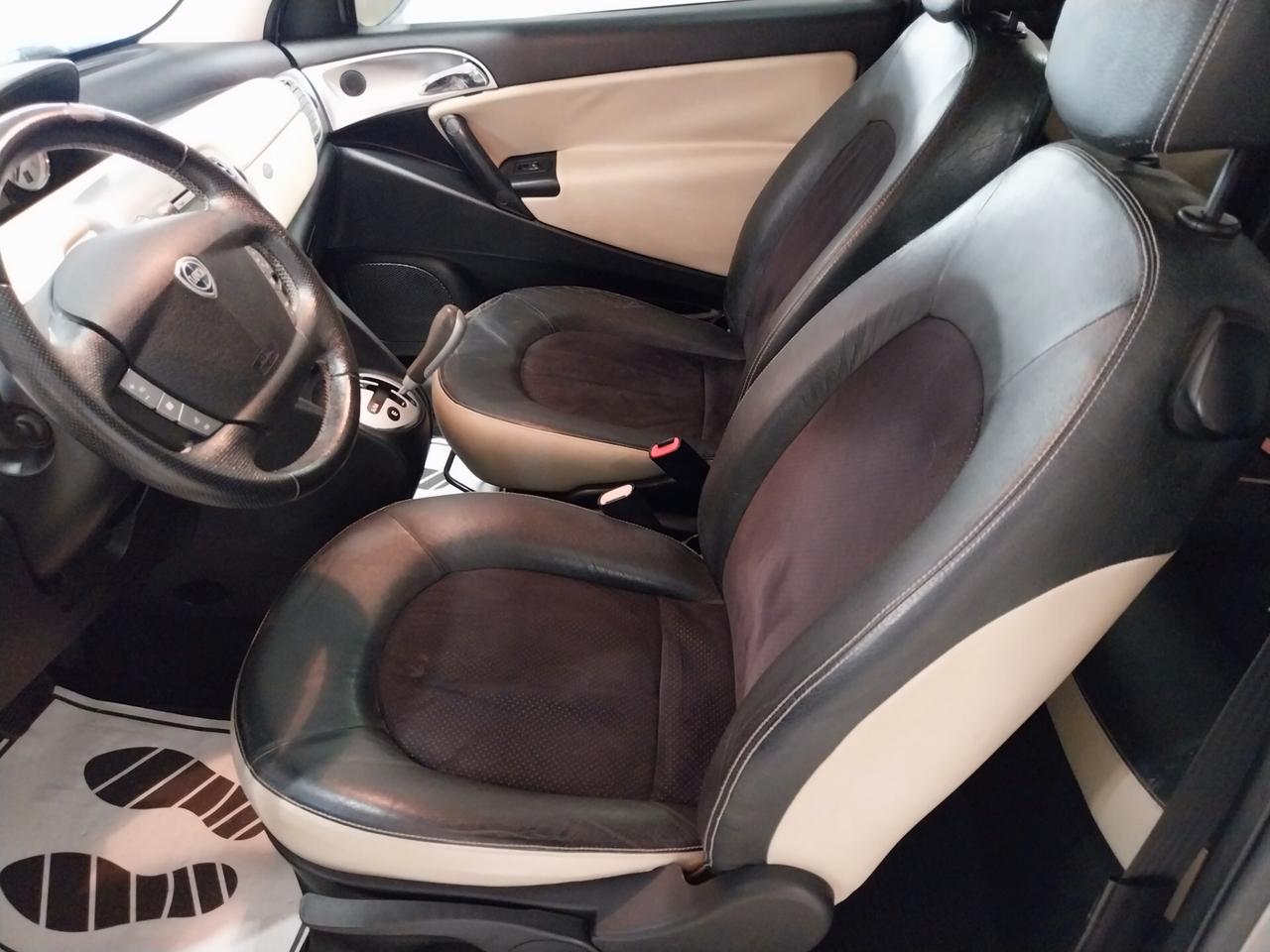 Lancia Ypsilon 1.3 MJT 75 CV VERSUS automativa - ok neopatentati