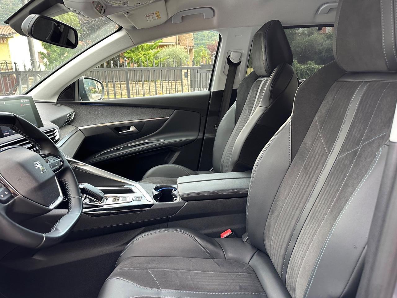 Peugeot 5008 BlueHDi 130 S&S EAT8 Crossway
