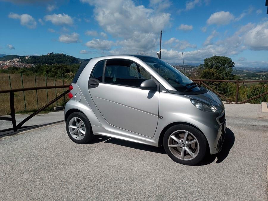 Smart ForTwo 1000 62 kW coupé pulse PERFETTA!