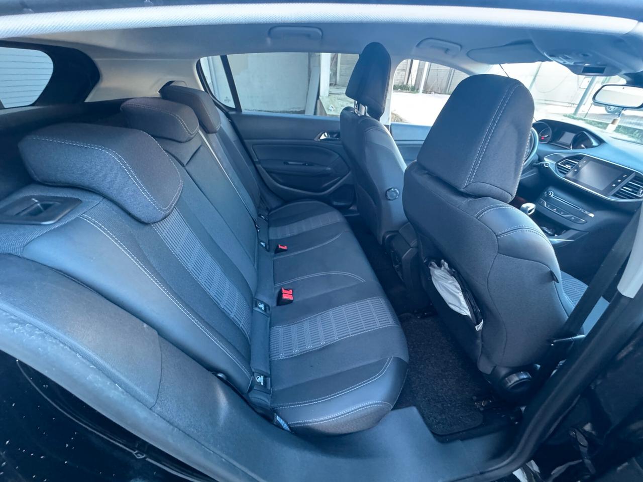 PEUGEOT 308 PureTech Turbo 130 S&S Allure UNICO PROPRIETARIO