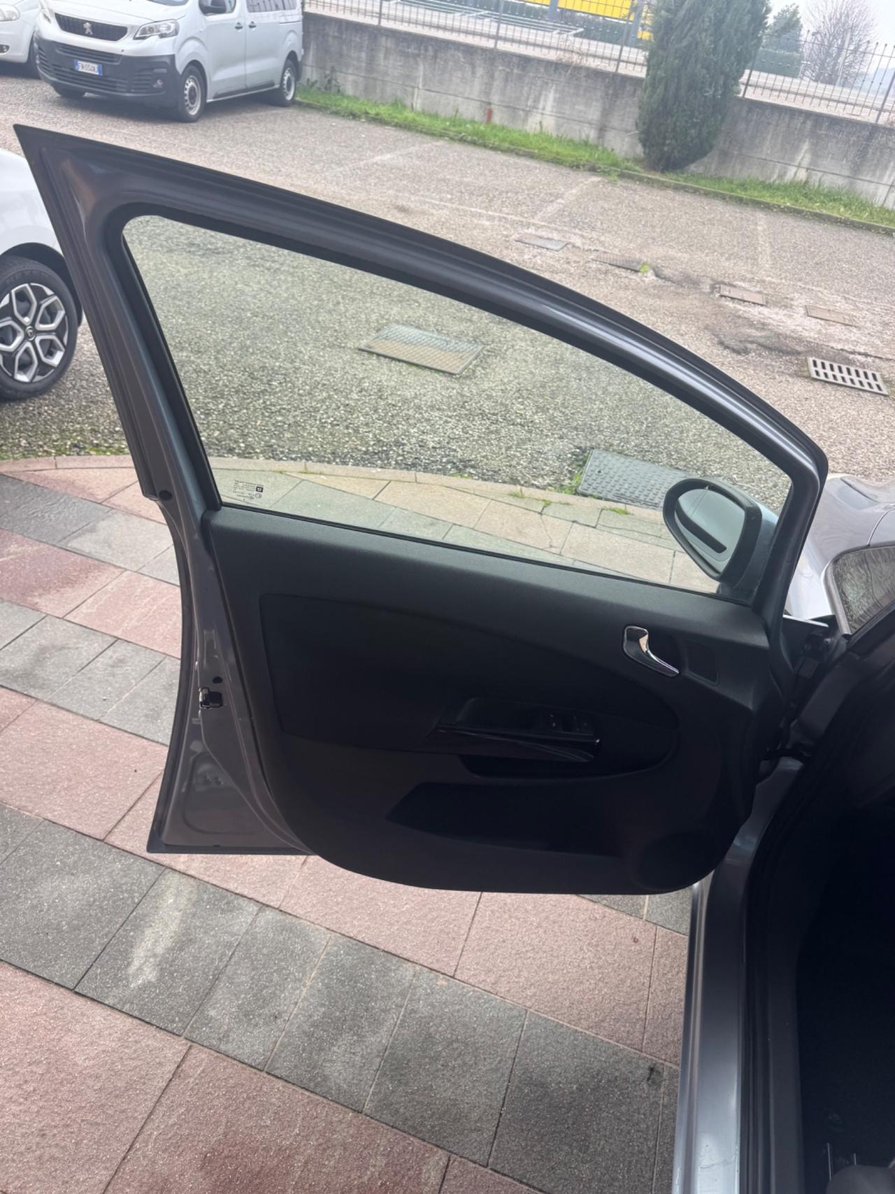 Opel Corsa 1.3 CDTI 75CV ecoFLEX 5 porte Cosmo