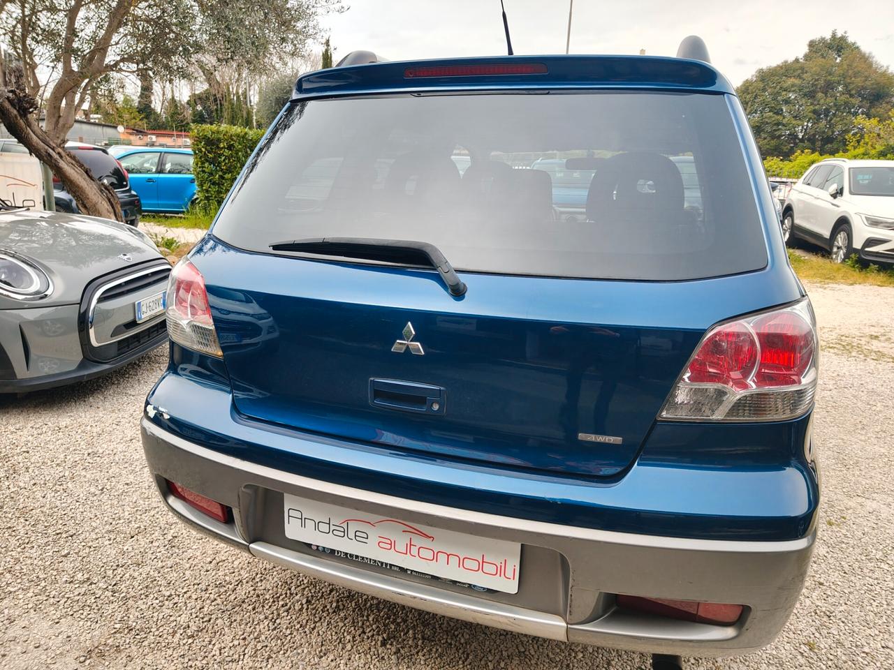 Mitsubishi Outlander 2.0i 16V 4WD Comfort