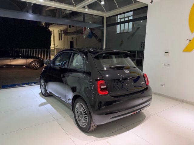 FIAT 500 1.0 Hybrid icon tua da ?189,00 mensili