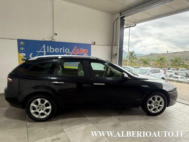 ALFA ROMEO 159 1.9 JTDm 16V Sportwagon Sport