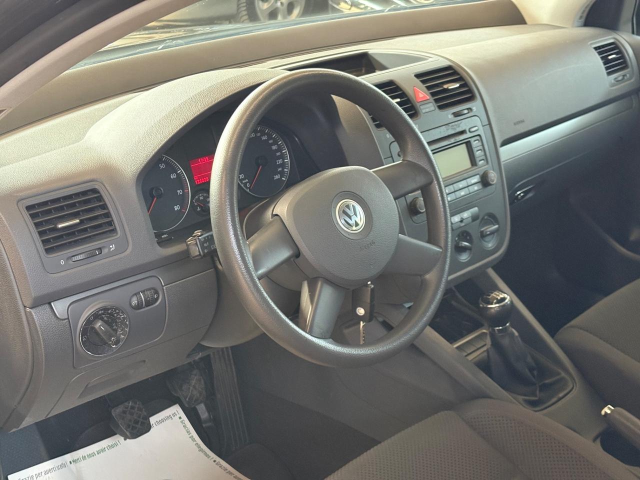 Volkswagen Golf 1.6 16V FSI 5p. Sportline