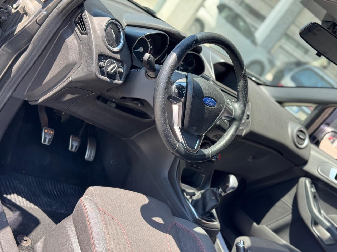 FORD FIESTA 1.0 BENZINA ST LINE PRONTA CONSEGNA