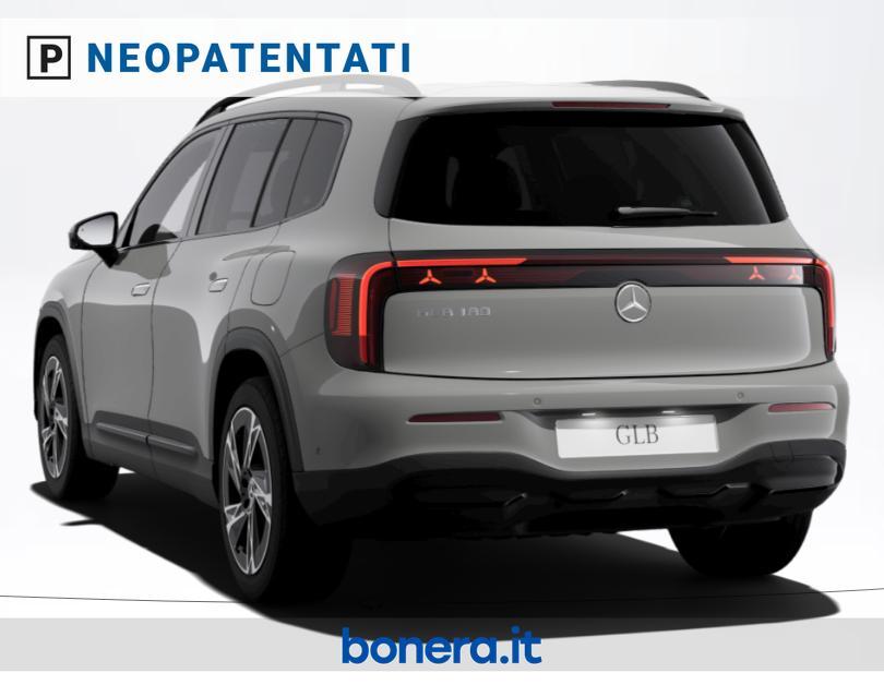 Mercedes GLB 180 Advanced Plus 8G-eDCT