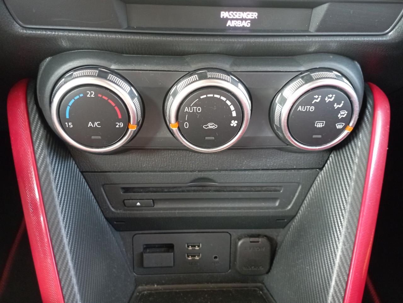 Mazda 2 Mazda2 1.5 Skyactiv-G Evolve