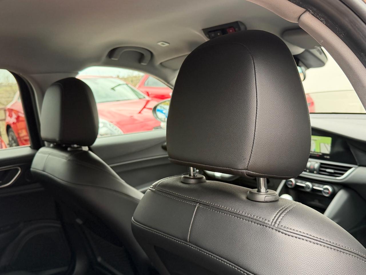 Alfa Romeo Giulia 2.2 TURBODIESL 180 cv. SUPER (Nav)