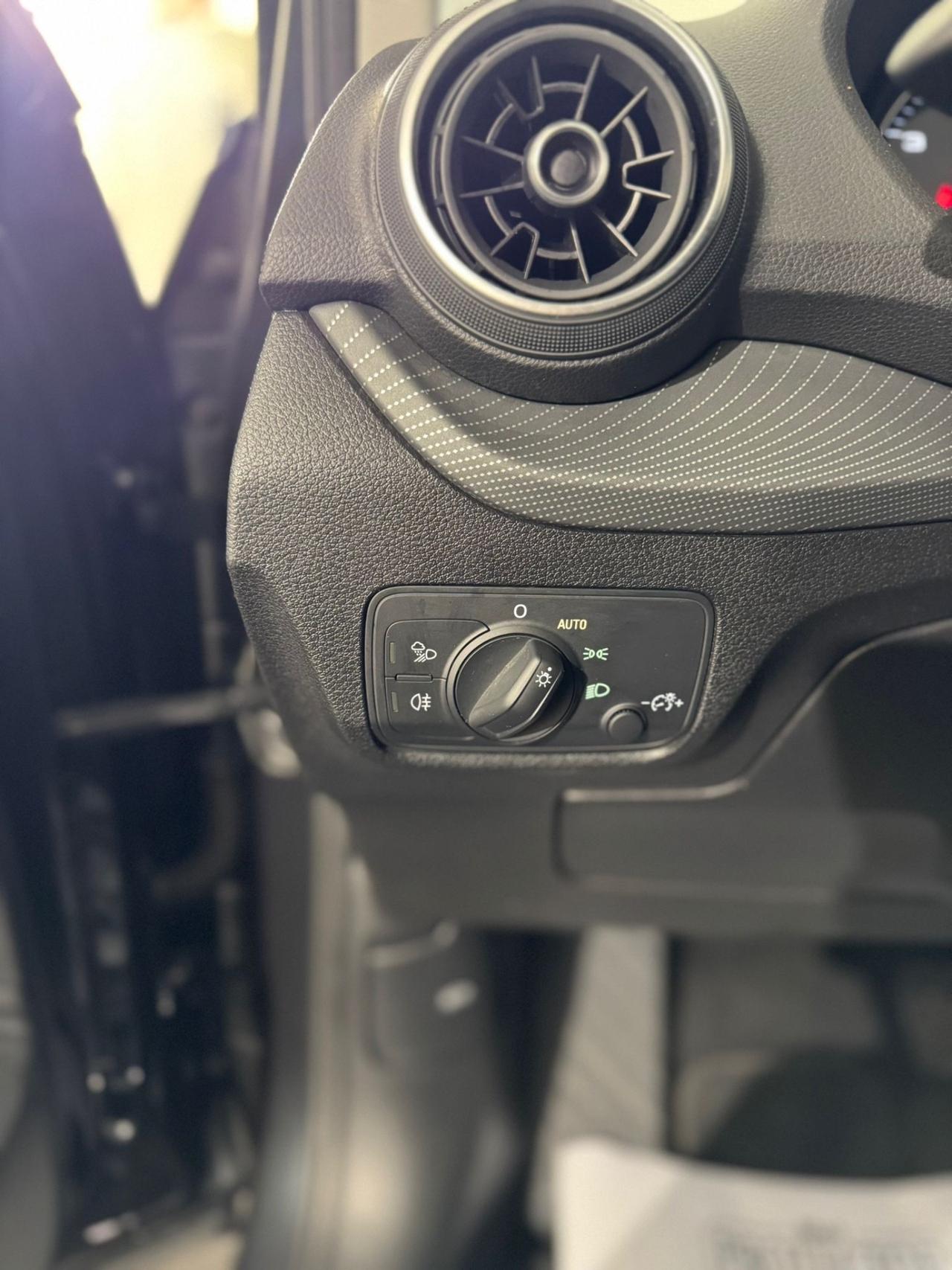 Audi Q2 35 TFSI *AUTOMATICA*TETTO APRIBILE*