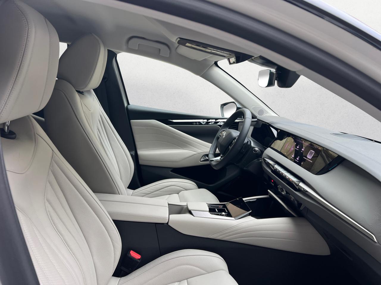 DS DS4 1.5 bluehdi Esprit de Voyage 130cv auto KM 21.100