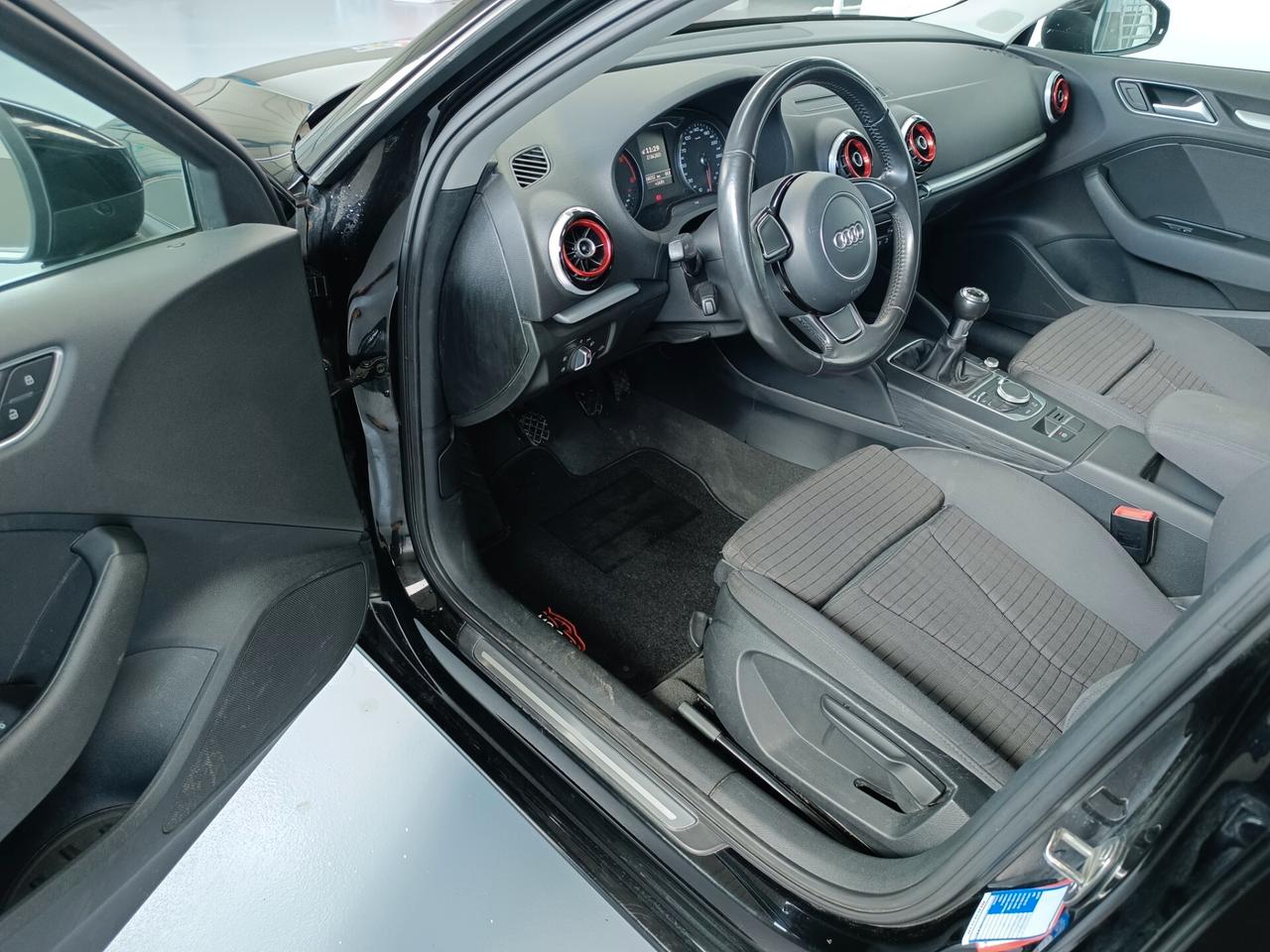 Audi A3 1.6 TDI clean diesel Ambition